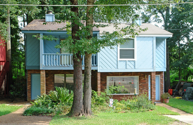 334-336 Teal Ln in Tallahassee, FL - Building Photo - Building Photo