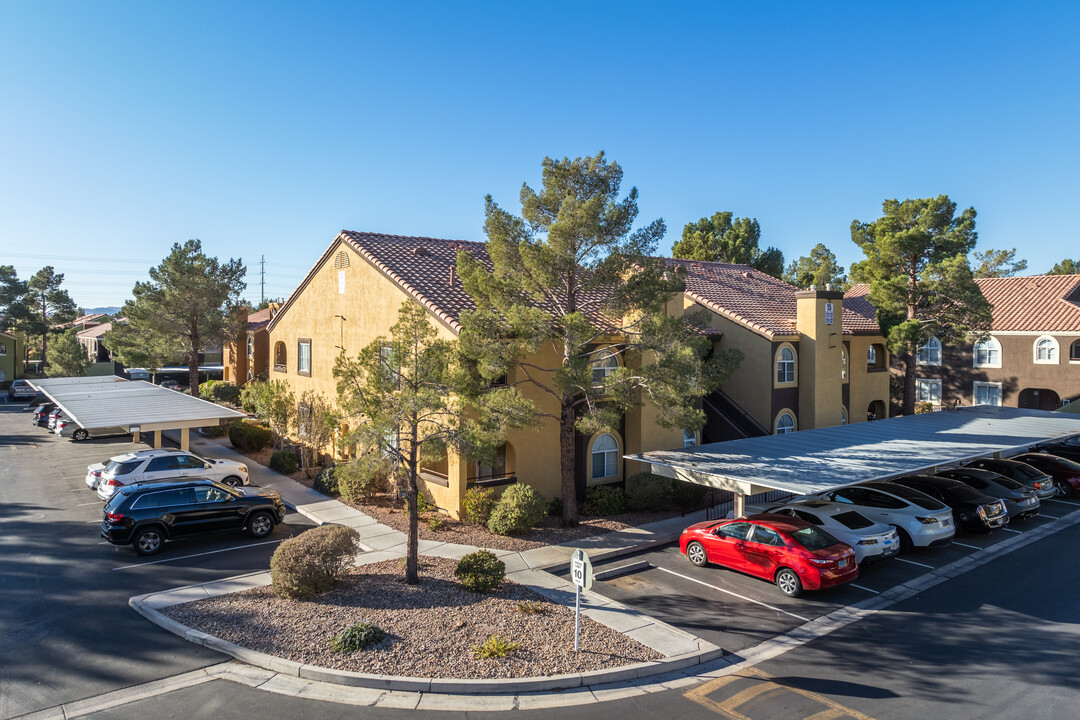 Rain Tree West in Las Vegas, NV - Building Photo