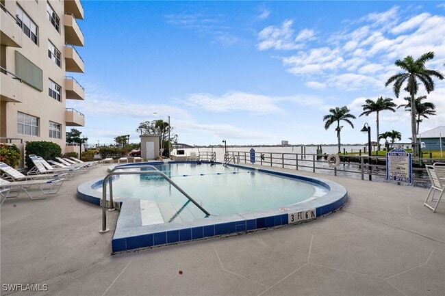 property at 1766 Cape Coral Pkwy E
