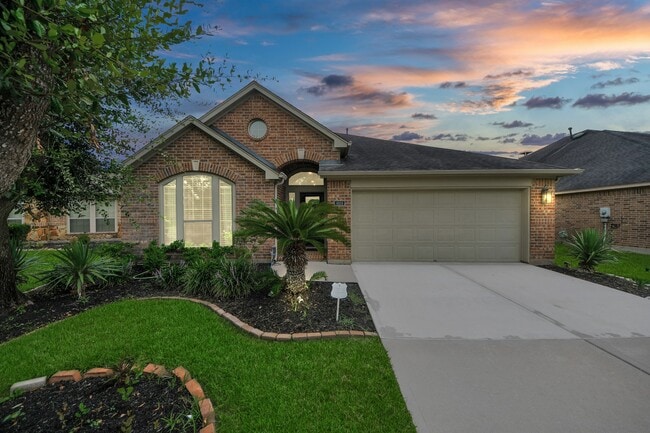 property at 4614 S Creekmont Dr