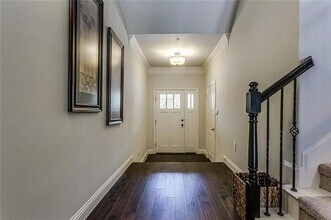 576 Hampshire Dr in Lewisville, TX - Building Photo - Building Photo