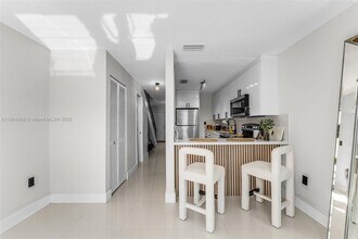 13350 SW 58th Terrace in Miami, FL - Building Photo - Building Photo