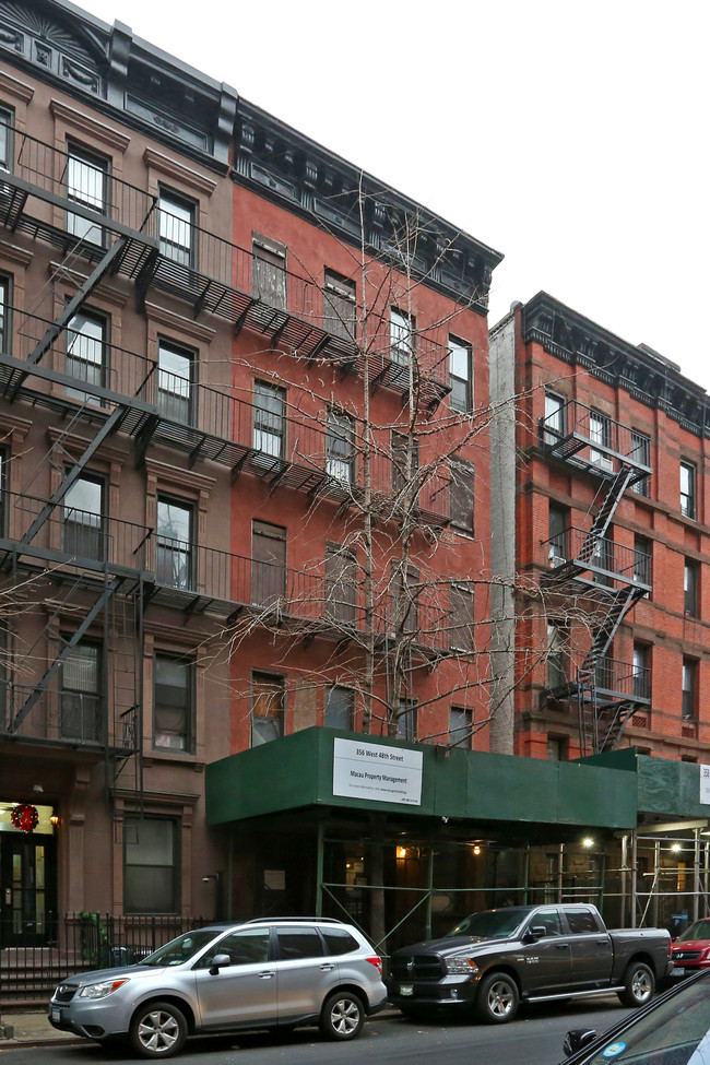 Aurora in New York, NY - Foto de edificio - Building Photo