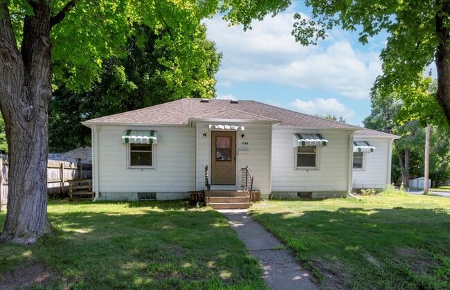 property at 1720 8th St E