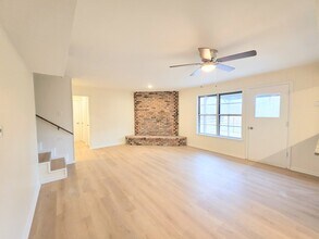 174 Circle Dr in Denison, TX - Foto de edificio - Building Photo