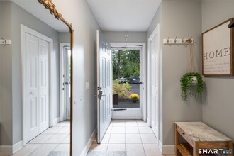 410 Farmington Ave in New Britain, CT - Building Photo - Building Photo