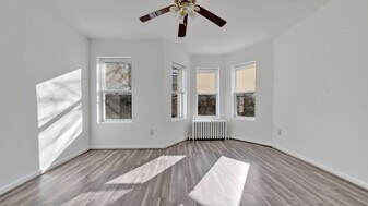 1528 E St SE in Washington, DC - Building Photo