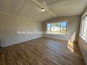 102 G St in Pittsfield, ME - Building Photo - Building Photo