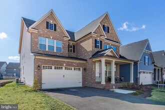 6547 Clubhouse Dr in Laurel, MD - Building Photo - Building Photo