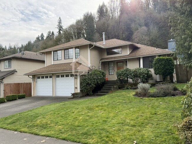 property at 15845 SE 156th St