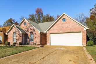 10790 Wellington Dr in Olive Branch, MS - Building Photo - Building Photo