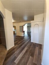 9700 Bossa Nova Ct in Bakersfield, CA - Building Photo - Building Photo