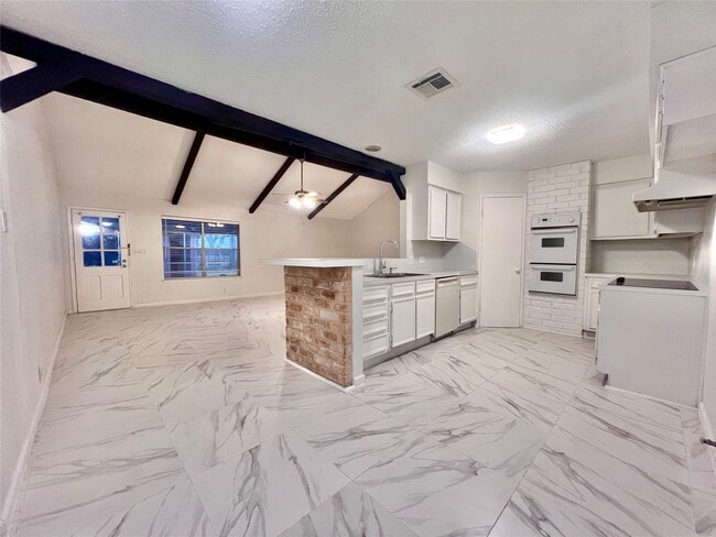 23111 Bayleaf Dr in Spring, TX - Building Photo - Building Photo