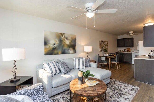 property at 1123 Shirley Ln