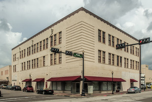 Beaumont Downtown Lofts Apartments