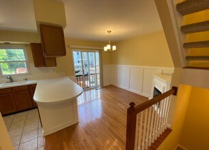 46333 Haven Terrace in Sterling, VA - Building Photo - Building Photo