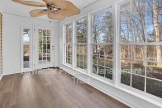 1016 Tesh Ct in High Point, NC - Building Photo - Building Photo