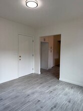 223 E Colorado Blvd in Monrovia, CA - Building Photo - Building Photo