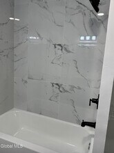 528 4th Ave in Troy, NY - Building Photo - Building Photo