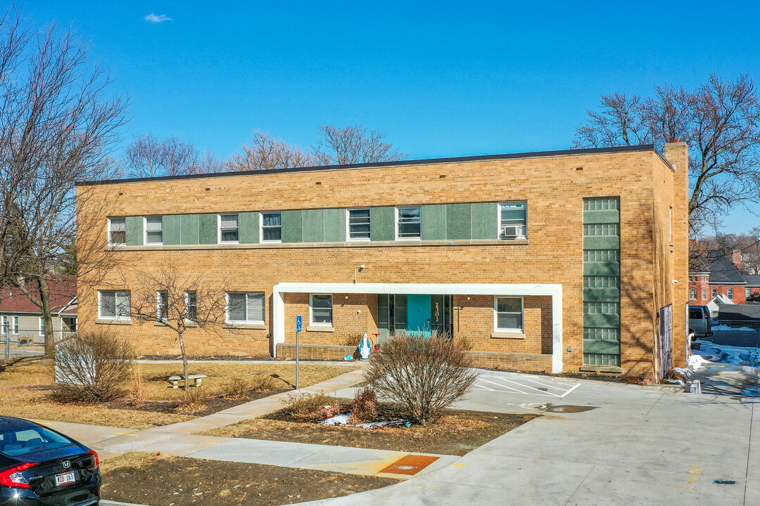 Bethlehem House in Omaha, NE - Foto de edificio