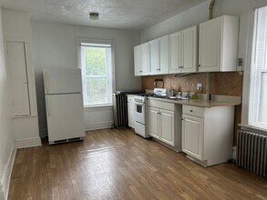 833 Columbia Ave-Unit -Apt. 2 in Lancaster, PA - Building Photo - Building Photo