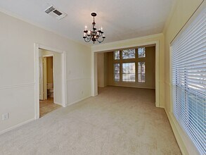 104 Cloudbridge Dr in League City, TX - Building Photo - Building Photo