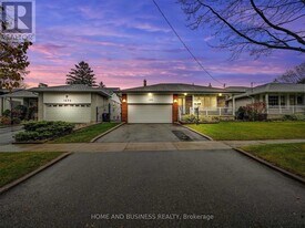 1648 Sunnycove Dr in Mississauga, ON - Building Photo