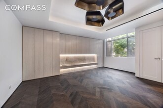 340 Albany St in New York, NY - Building Photo - Building Photo