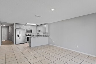 2610 Icabod Ct in Leesburg, FL - Building Photo - Building Photo