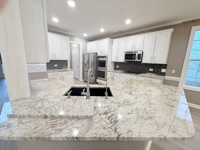 2519 Harlington Ln in Charlotte, NC - Foto de edificio - Building Photo