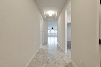 117 Falkland St in Hutto, TX - Building Photo - Building Photo