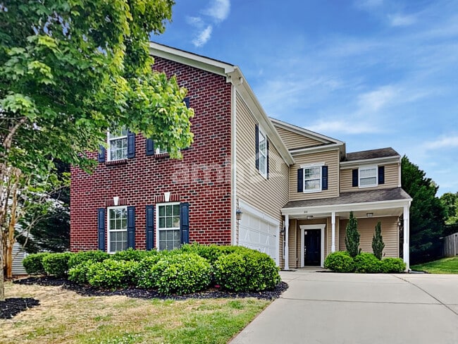 308 Ranlo Ave