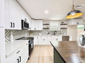 9906 Bassoon Dr in Houston, TX - Building Photo - Building Photo