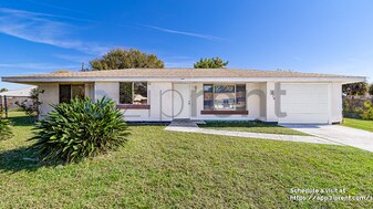 839 Chelsea Ave in Palm Bay, FL - Building Photo