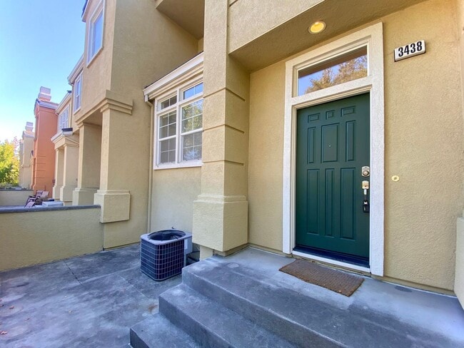 3438 Ellery Common in Fremont, CA - Building Photo - Building Photo