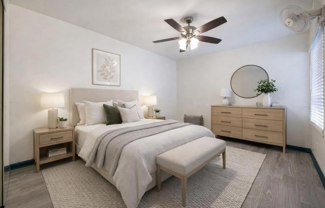 1811 E Grand Ave, Unit Unit 158 in Escondido, CA - Building Photo - Building Photo