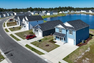 Carolina Crossing in Bolivia, NC - Building Photo