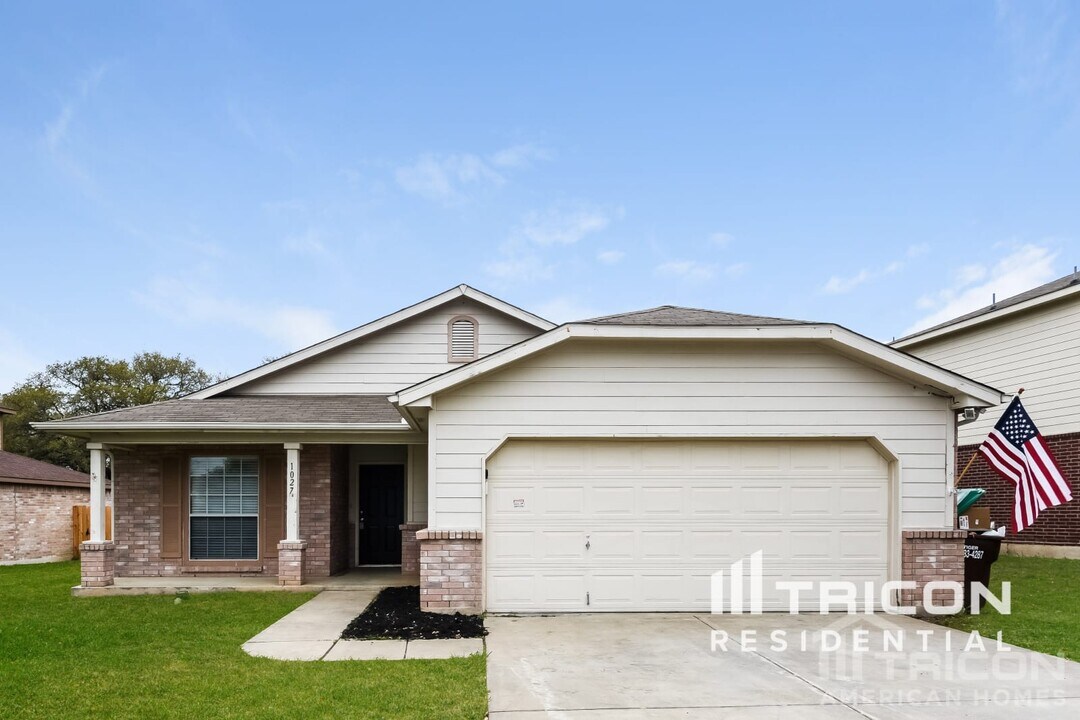 1027 Creek Knoll in San Antonio, TX - Building Photo
