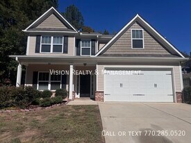 344 Fieldcrest Dr in Dallas, GA - Building Photo