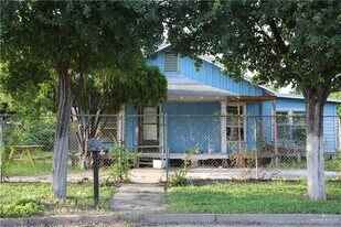 1 E 14th St in Mission, TX - Building Photo