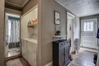 730 Como Ave, Unit Condo B in St. Paul, MN - Building Photo - Building Photo