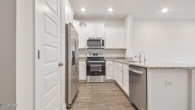 1653 Caleigh Ct in Lynn Haven, FL - Building Photo - Building Photo