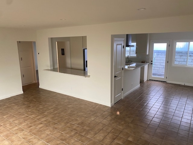 210 S Helberta Ave in Redondo Beach, CA - Foto de edificio - Building Photo