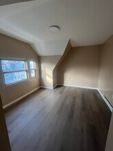 128 N 14th St in East Orange, NJ - Building Photo - Building Photo