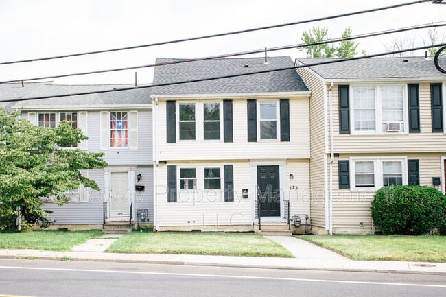 property at 121 Rancocas Rd