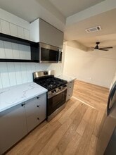 11473 Quartz Dr, Unit Unit 4 in Auburn, CA - Building Photo - Building Photo