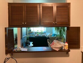 1315 E Elmdale Ct in Shorewood, WI - Building Photo - Building Photo