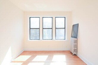 1532 N Kedzie Ave in Chicago, IL - Building Photo - Building Photo