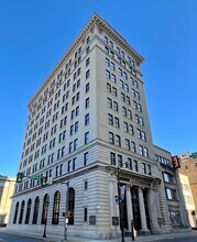19 W Market St, Unit 402 in Wilkes-Barre, PA - Building Photo - Building Photo