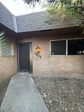 3637 W Colonial Ave in Visalia, CA - Building Photo - Building Photo